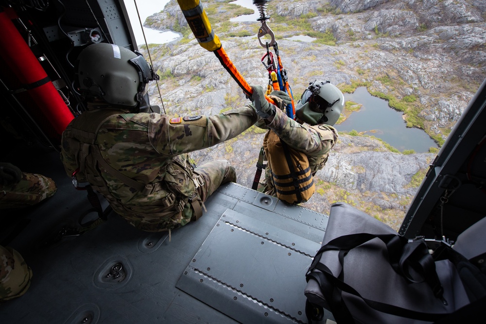 Alaska Army Aviation Conducts Training Near Colony Glacier