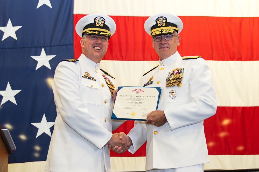 Amphibious Squadron 5 Change of Command