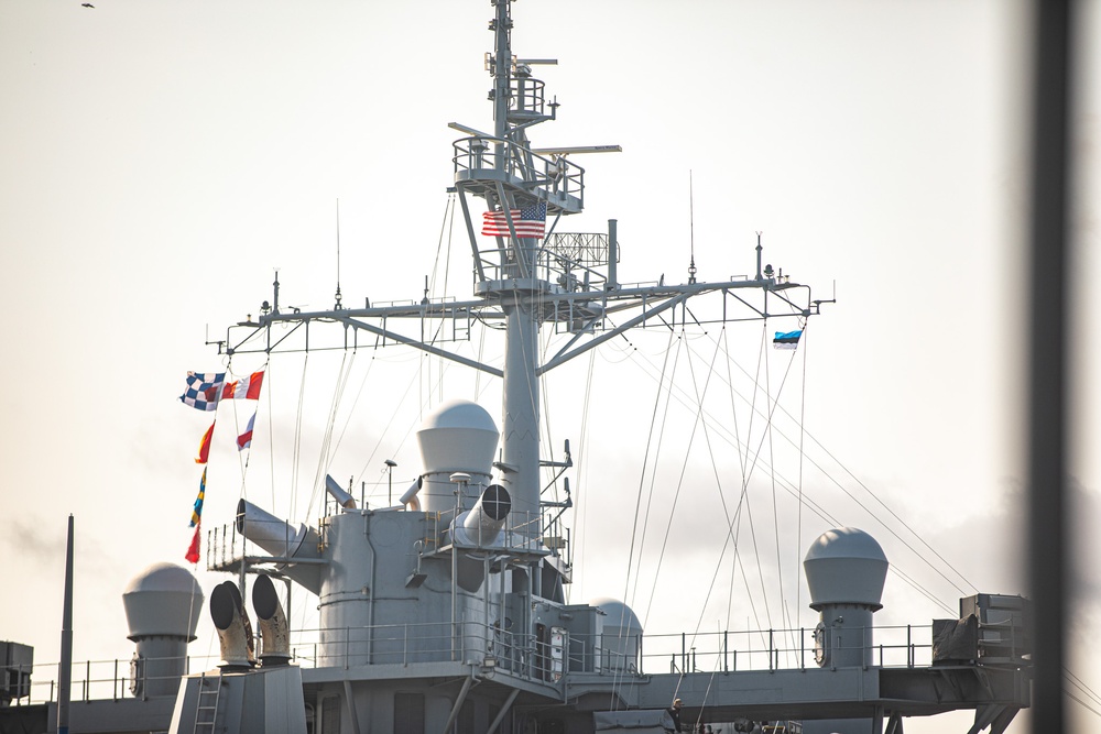 USS Mount Whitney Arrives in Tallinn, Estonia