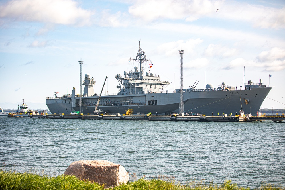 USS Mount Whitney Arrives in Tallinn, Estonia