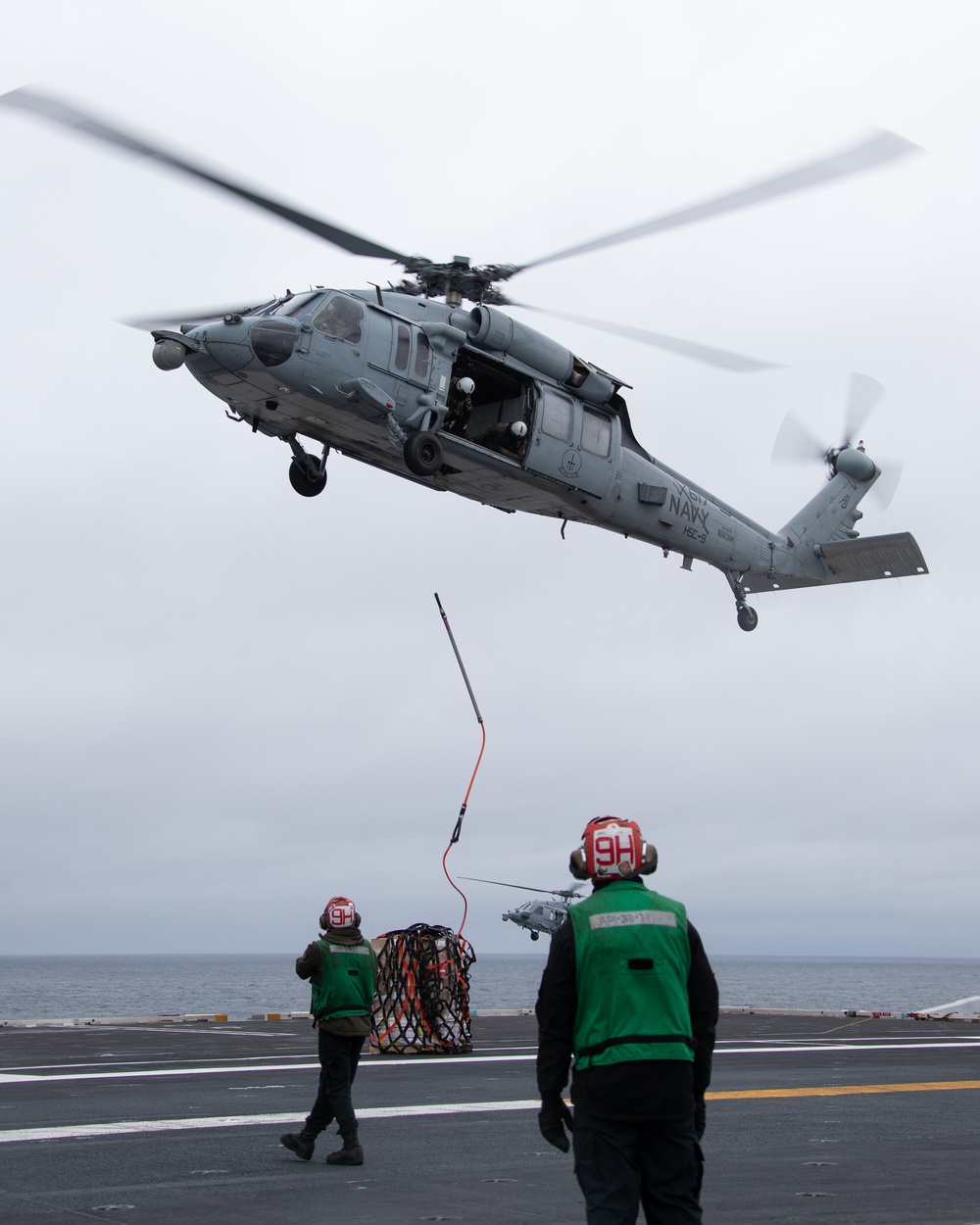 DVIDS - Images - Replenishment-at-Sea [Image 5 of 6]