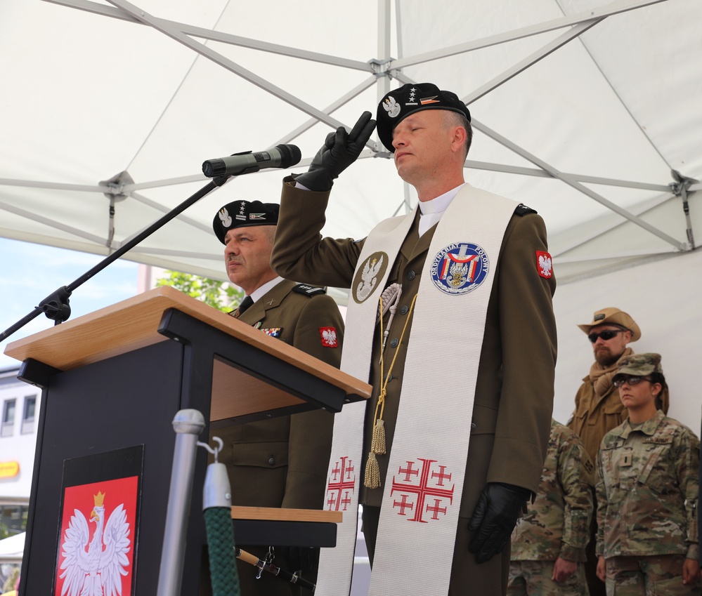 4th Infantry Division leaders join Polish allies for military oath ceremony