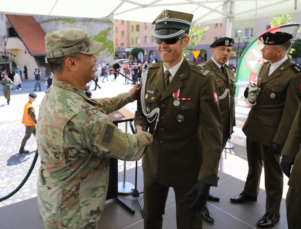 4th Infantry Division leaders join Polish allies for military oath ceremony