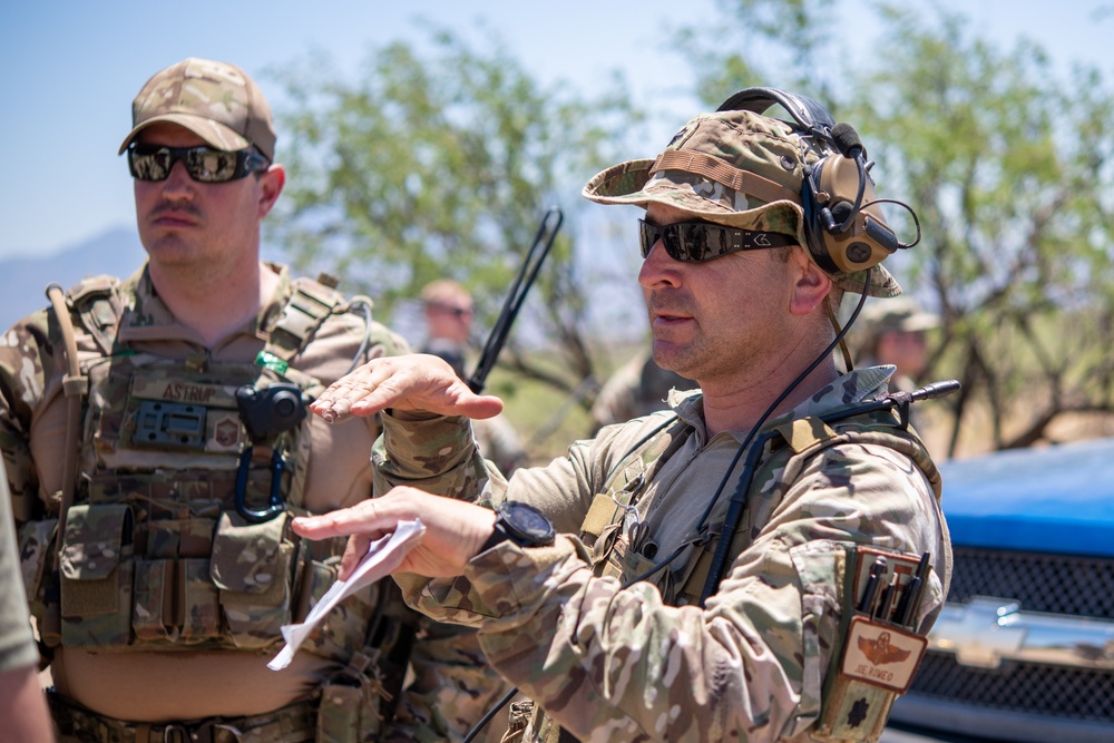 920th and 943d Security Forces aircrew survival radio training