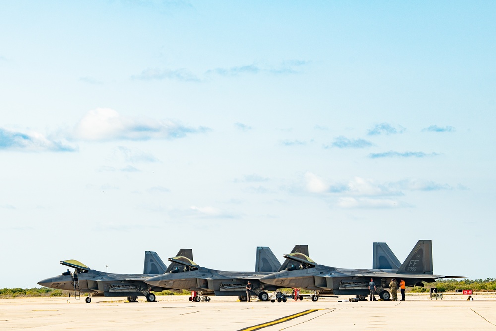 Virginia Airmen work F-22s at Hoodoo Sea