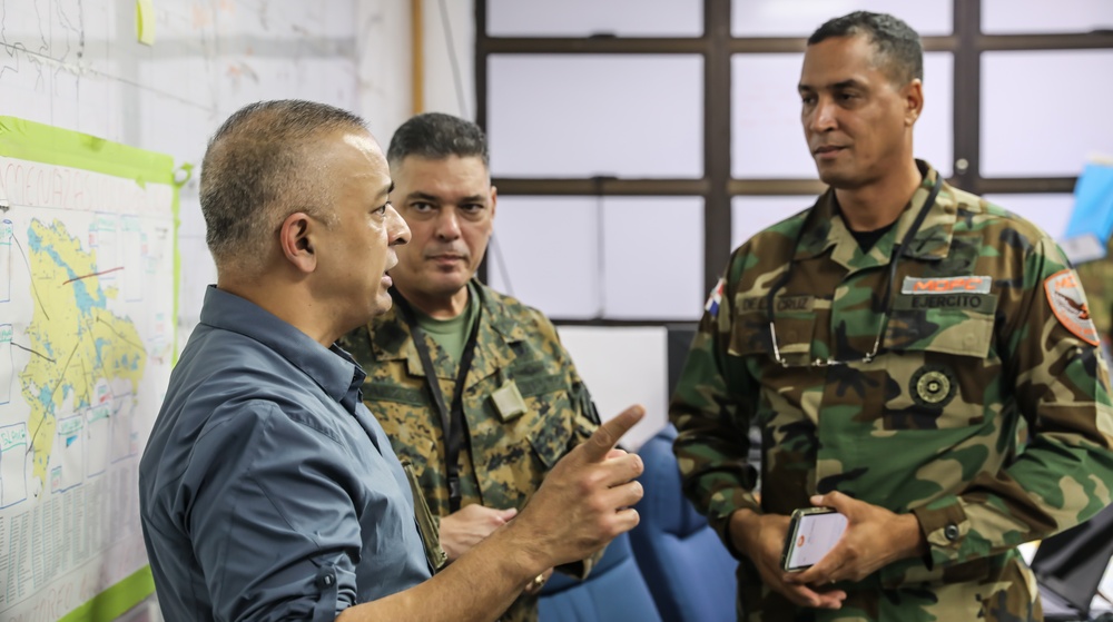 321th Civil Affairs Brigade speaks with COE