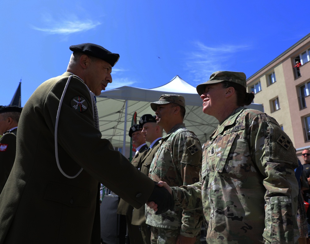 4th Infantry Division leaders join Polish allies for military oath ceremony