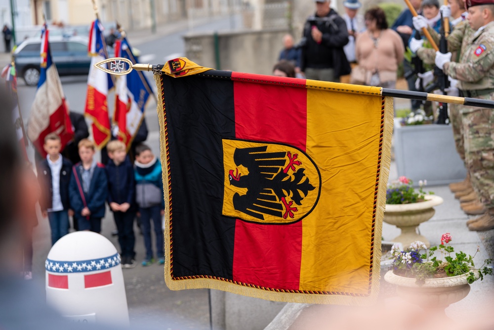 82nd Airborne Division Supports Cérémonie Monument Borne Zéro during D-Day 79