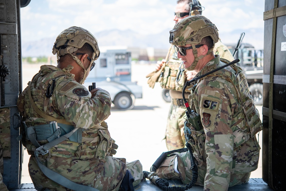 920th and 943d Security Forces HH-60G Pave Hawk helicopter training