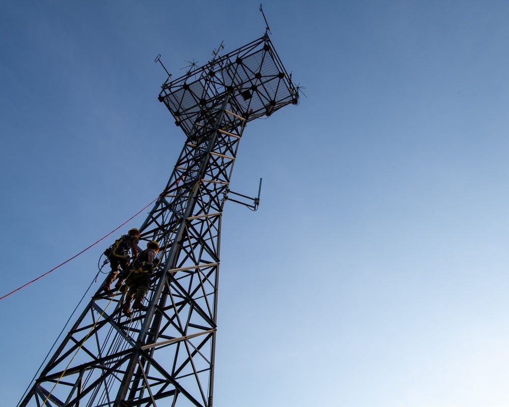 219th Engineering Installation Squadron Stays Mission Ready With Tower Rescue Training