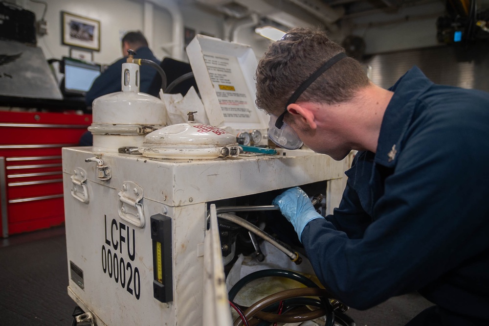 USS Ronald Reagan (CVN 76) Sailors conduct maintenance