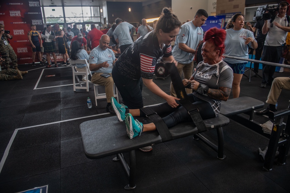 USSOCOM competes in the powerlifting competition during DoD’s 2023 Warrior Games Challenge