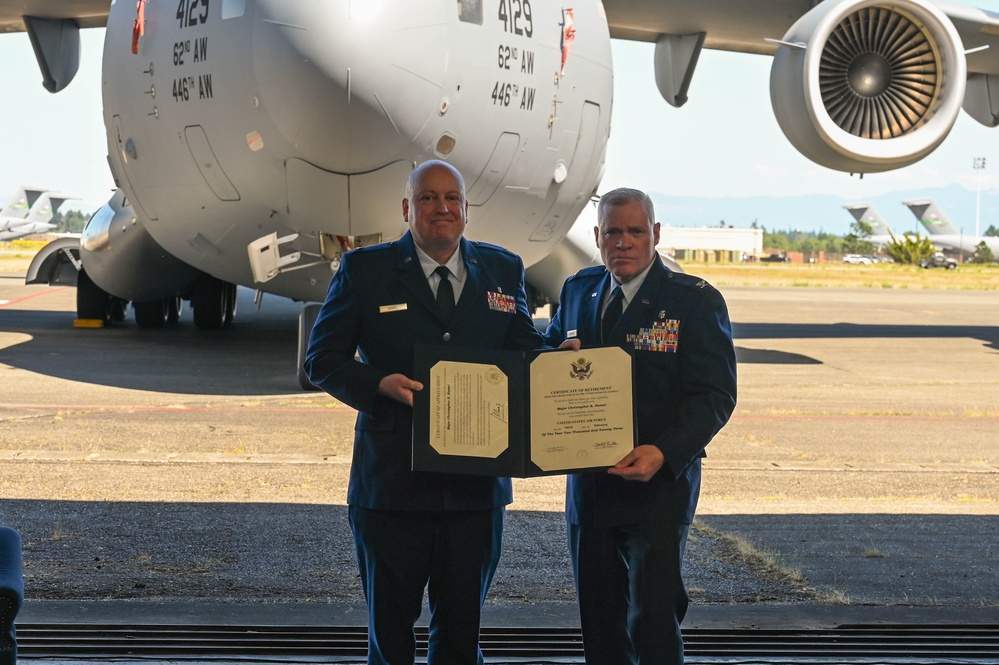 446th Aeromedical Staging Squadron hosts four in one Retirement Ceremony