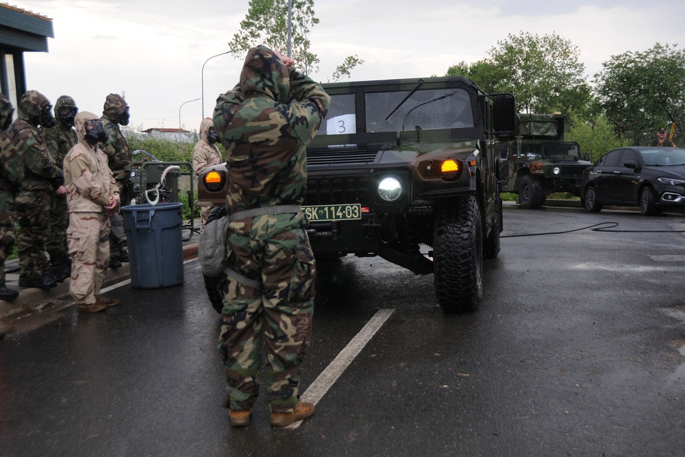 New Jersey Guardsmen Conduct Chemical Training With Albanian and Kosovo Armed Forces