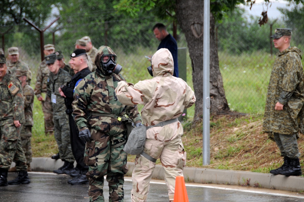 New Jersey Guardsmen Conduct Chemical Training With Albanian and Kosovo Armed Forces