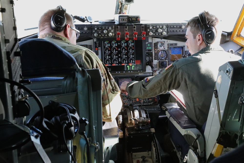 161st Air Refueling Wings provides support to 162nd Fighter Wing