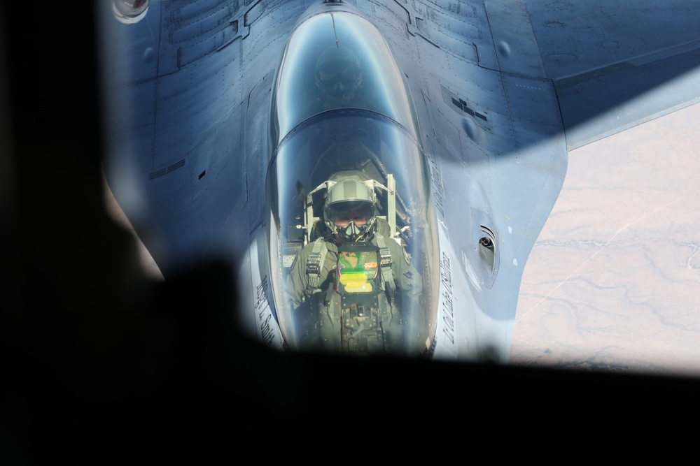 161st Air Refueling Wings provides support to 162nd Fighter Wing