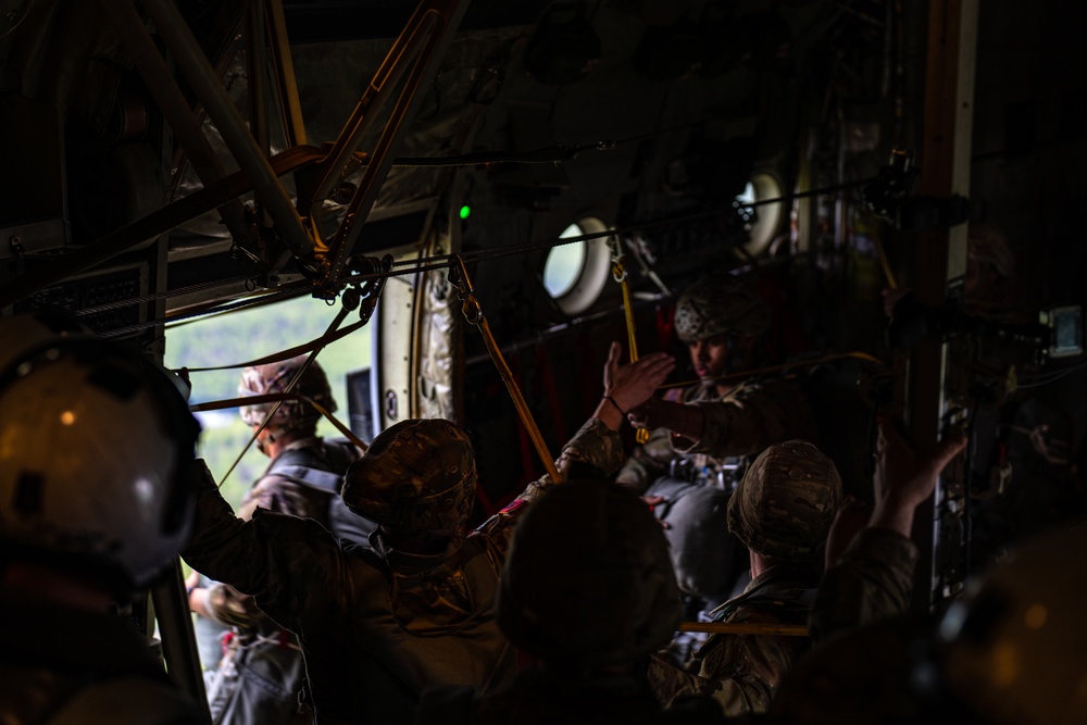 Kodiak Mace 23: VMGR squadrons conduct joint operations with 11th Airborne Division