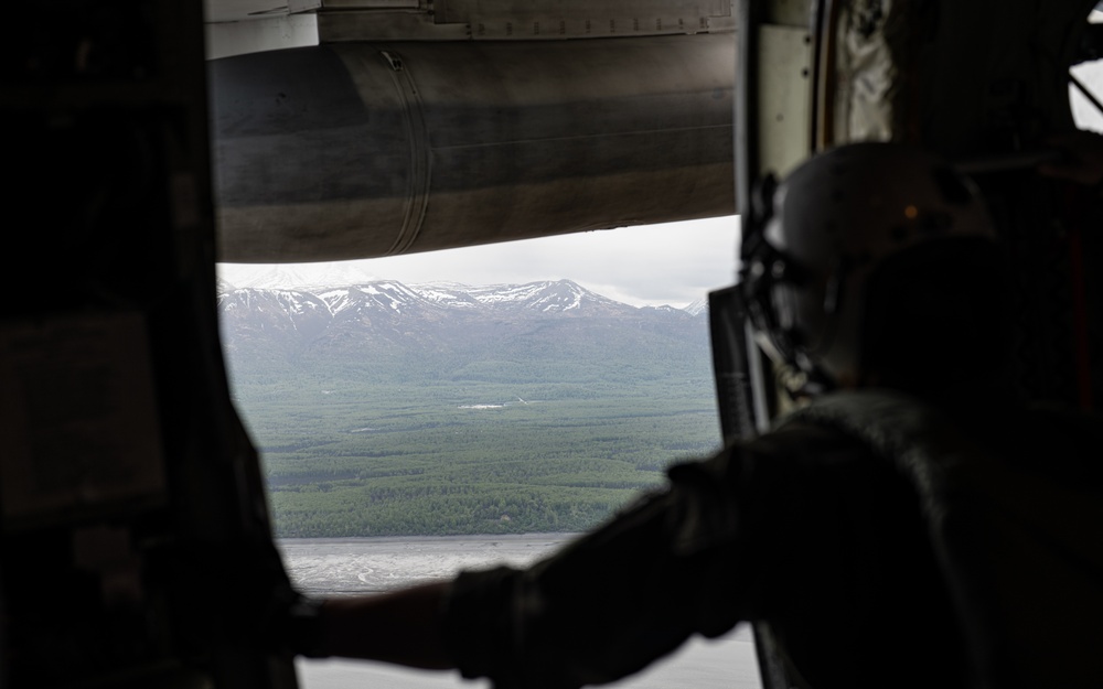 Kodiak Mace 23: VMGR squadrons conduct joint operations with 11th Airborne Division