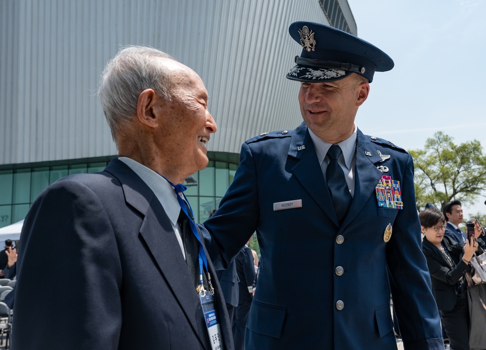 USFK participates in the Commemorative Dean Hess Ceremony, celebrates US-ROK 70-year alliance