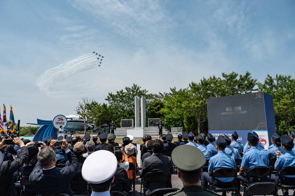 USFK participates in the Commemorative Dean Hess Ceremony, celebrates US-ROK 70-year alliance