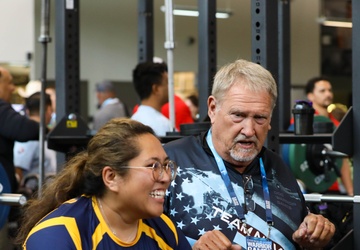 Team Navy Compete in Powerlifting Competition During the DoD Warrior Games 2023