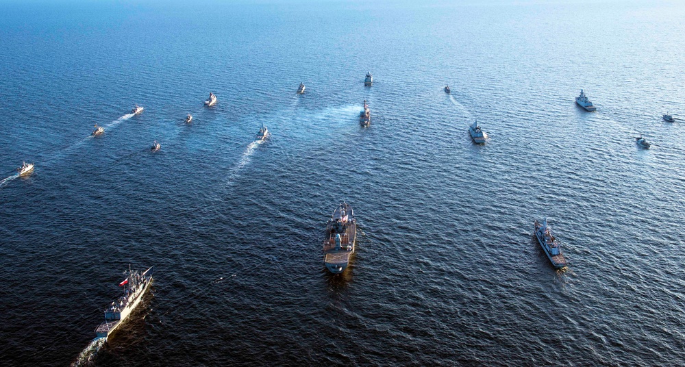 NATO and Sweden sail in formation during BALTOPS 23