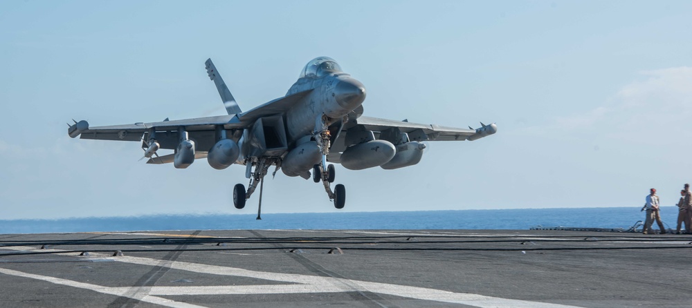 USS Ronald Reagan (CVN 76) conducts flight operations