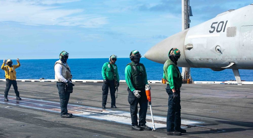 USS Ronald Reagan (CVN 76) conducts flight operations