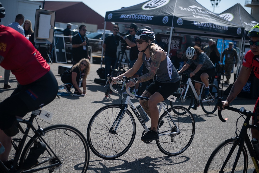 USSOCOM races in cycling