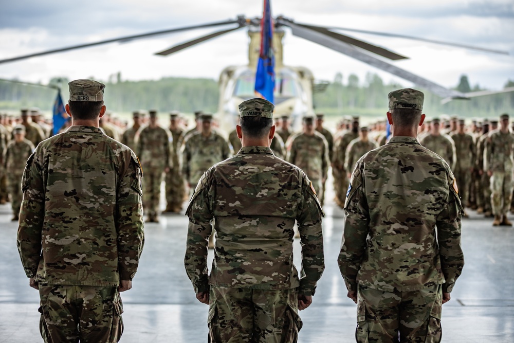 2nd Battalion, 3rd Aviation Regiment &amp; Task Force Knighthawk Change of Command and Assumption of Responsibility