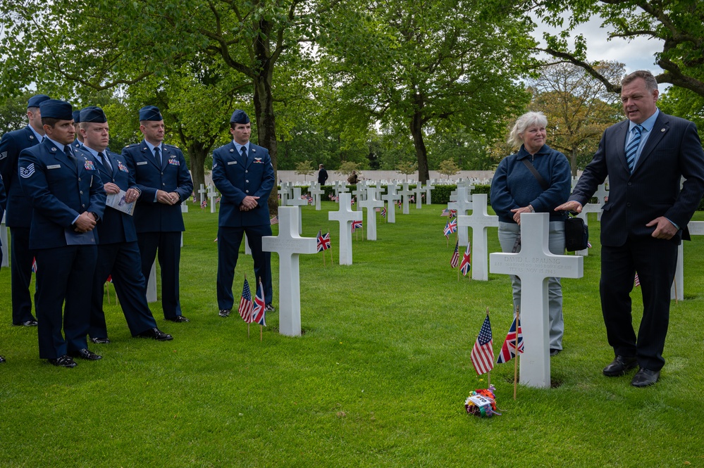 305th AMW Can Do Airmen attend Chelveston Heritage Trip