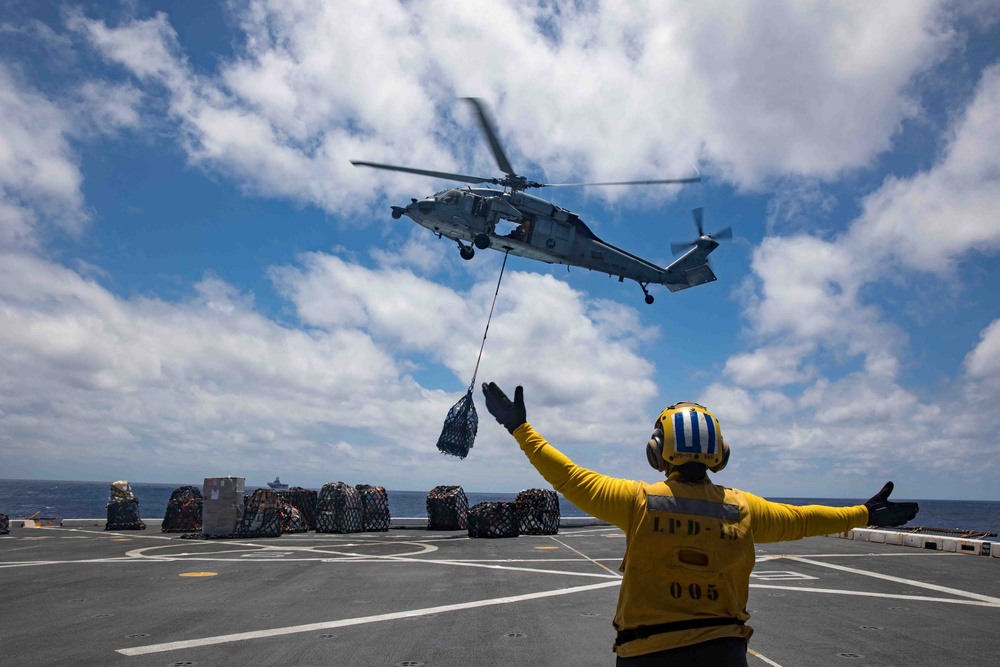 BAT ARG/26 MEU Replenishment At Sea