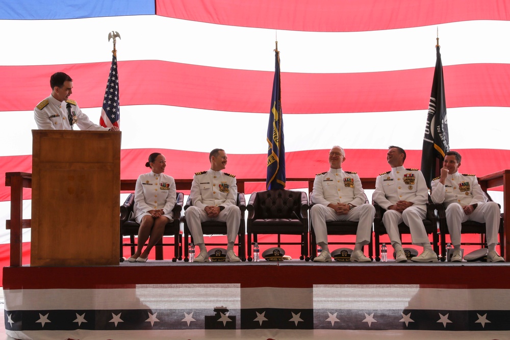 Helicopter Sea Combat Squadron 85 Changes Command