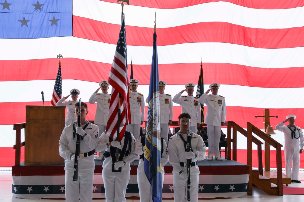 Helicopter Sea Combat Squadron 85 Changes Command