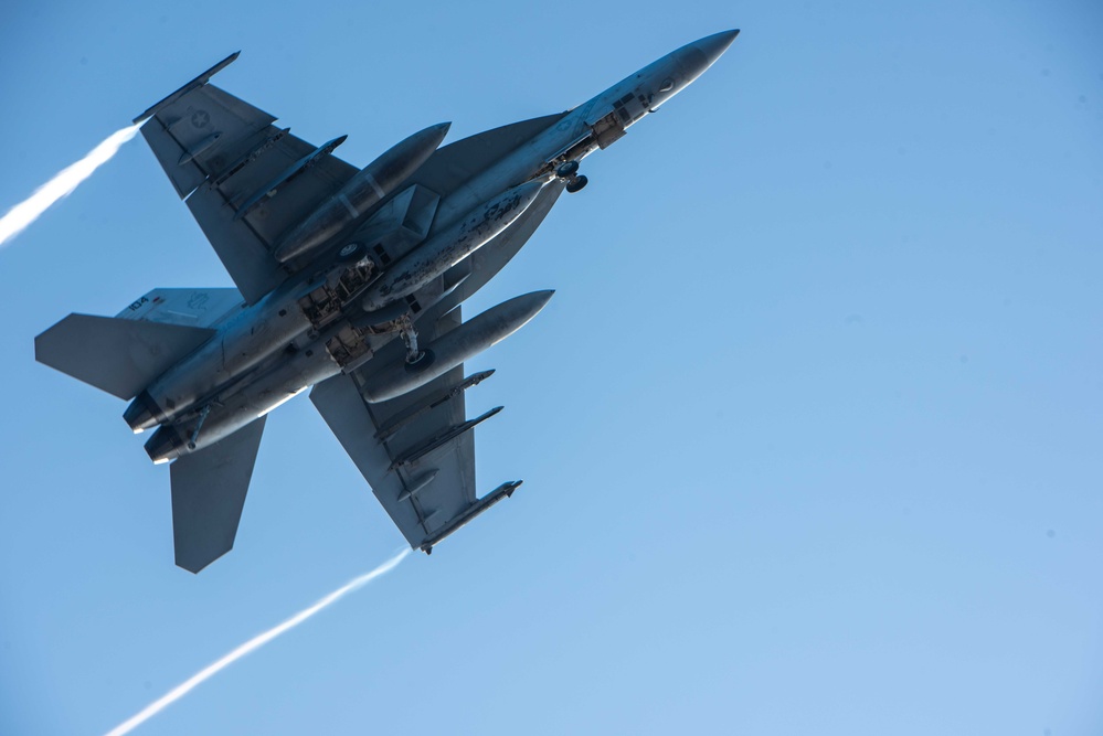 USS Ronald Reagan (CVN 76) conducts flight operations