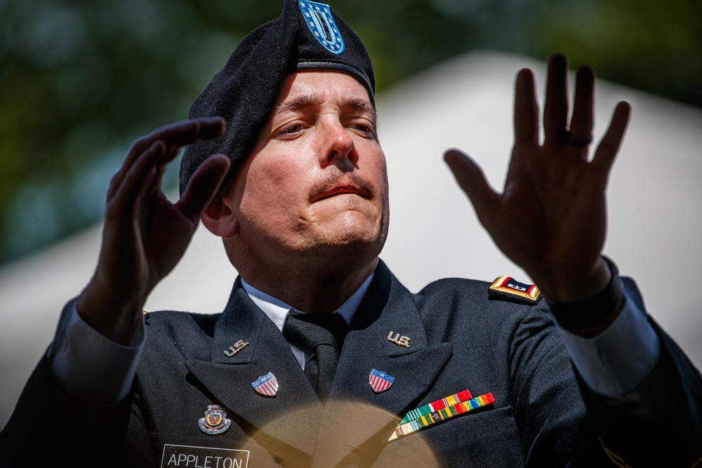 NJNG's 63rd Army Band performs at Memorial Day Ceremony