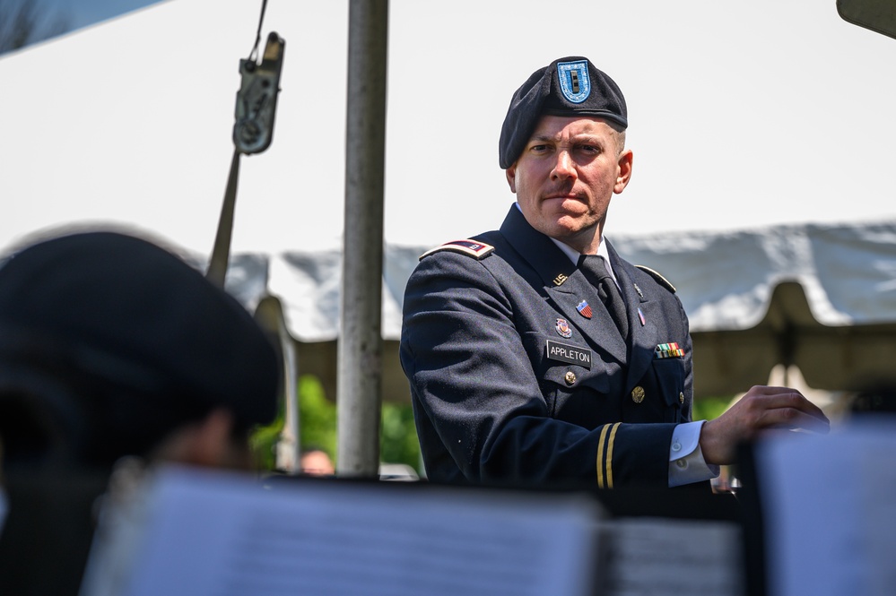 NJNG's 63rd Army Band performs at Memorial Day Ceremony