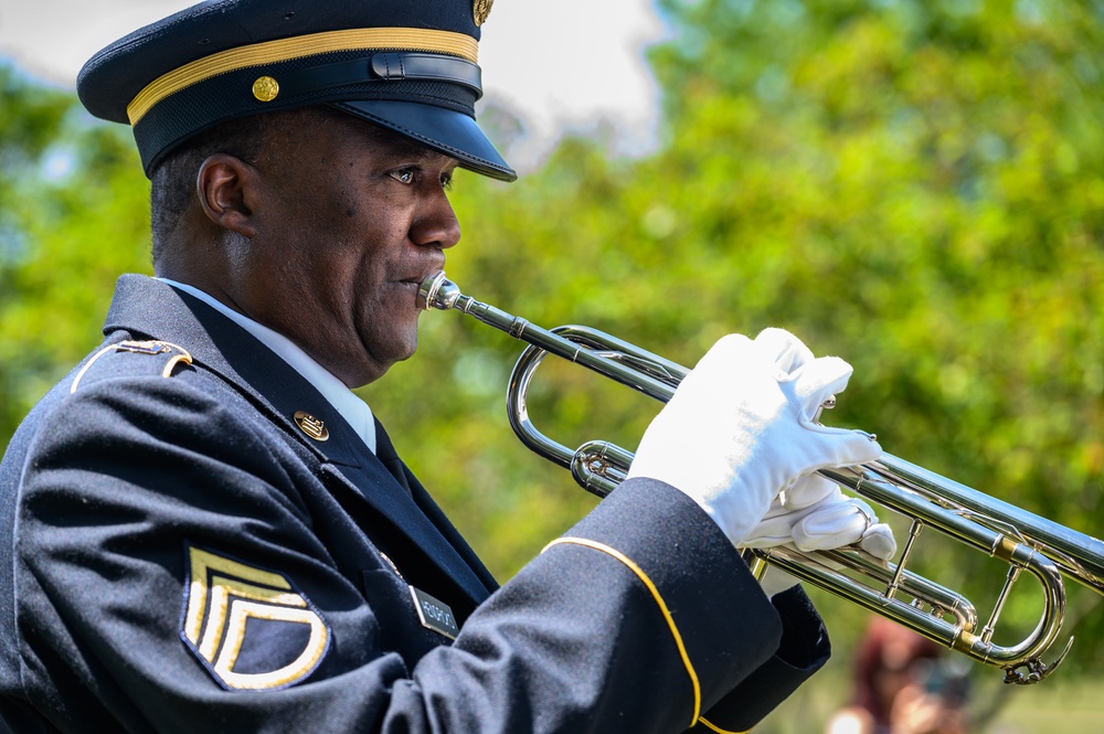 NJNG's 63rd Army Band performs at Memorial Day Ceremony