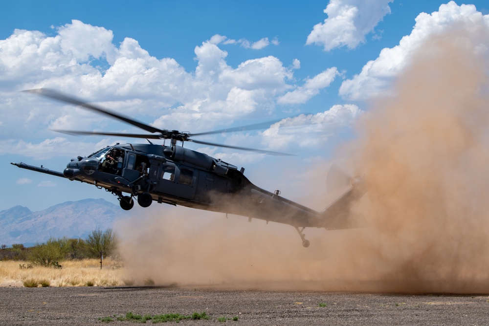 920th and 943d Security Forces HH-60G Pave Hawk helicopter training