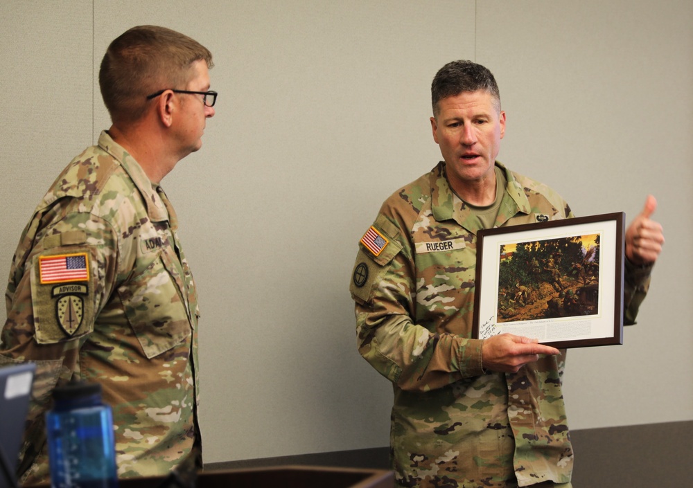 Dvids News 35th Infantry Division Soldiers Learn From Doctrine Experts During Annual