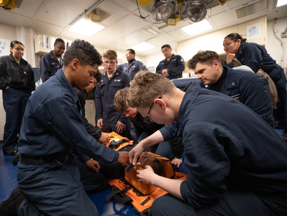 DVIDS - Images - USS Harpers Ferry (LSD 49) sailors participate in ...