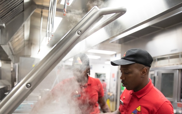 Logistics and nutrition; the recipe to boost morale