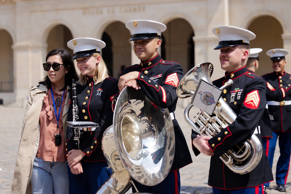 1st Marine Division band performs at Les Invalides