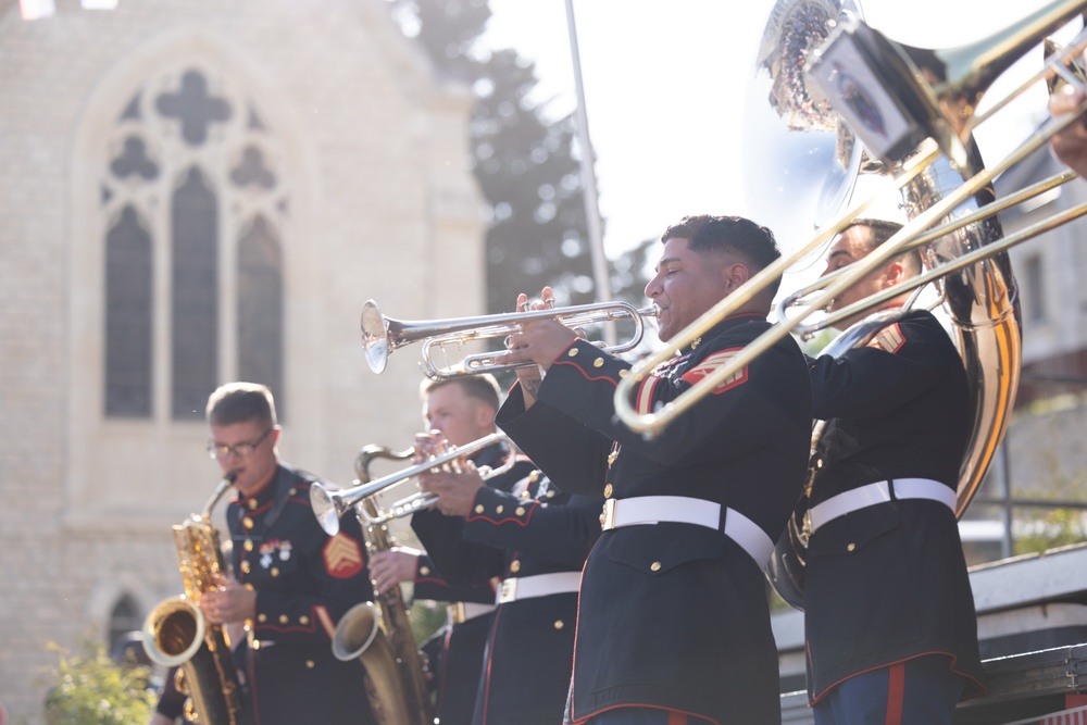 1st Marine Division band performs at Chateau-Thierry