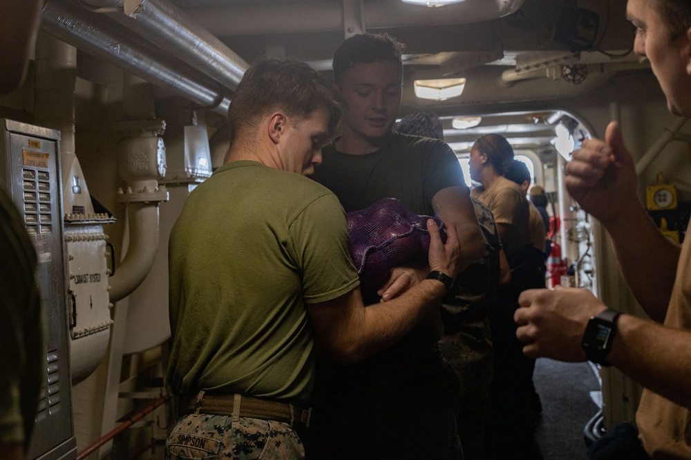 USS Mesa Verde receives Replenishment at Sea from the USNS Patuxent