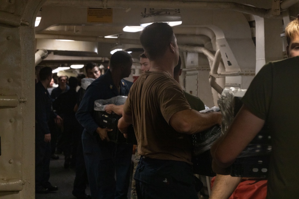 USS Mesa Verde receives Replenishment at Sea from the USNS Patuxent