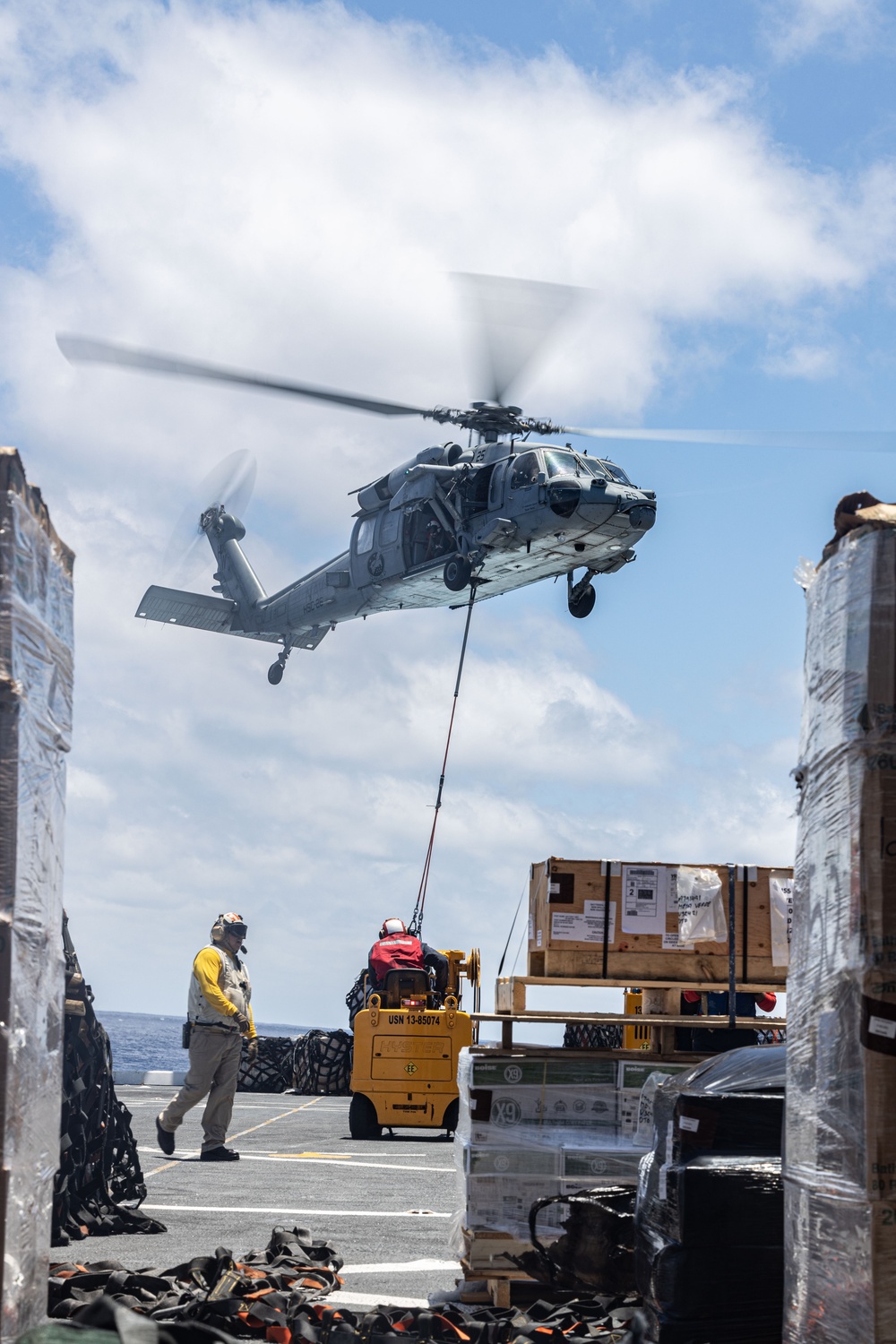 USS Mesa Verde receives Replenishment at Sea from the USNS Patuxent