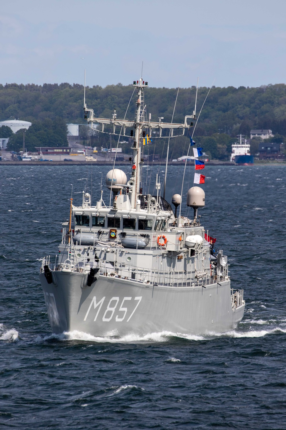 Royal Netherlands ships operate in the Batlic Sea during BALTOPS23