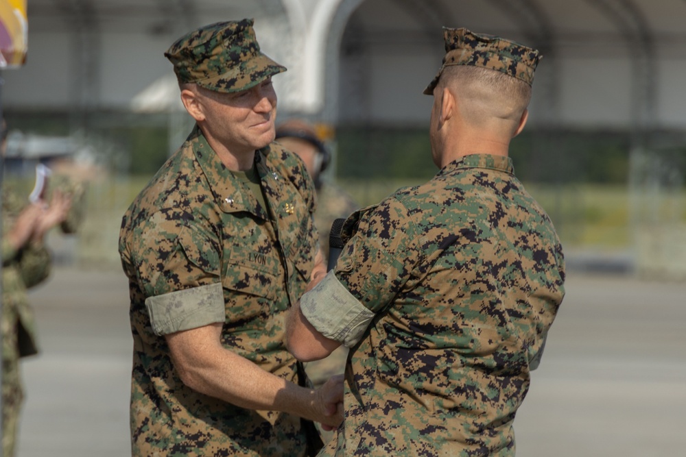 H&amp;HS Change of Command Ceremony